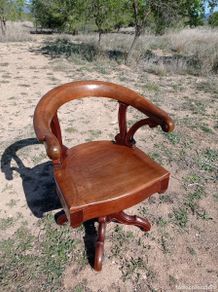 Antigüedades: SILLA ANTIGUA GIRATORIA. RESTAURADA COMPLETAMENTE - SIGLO XIX